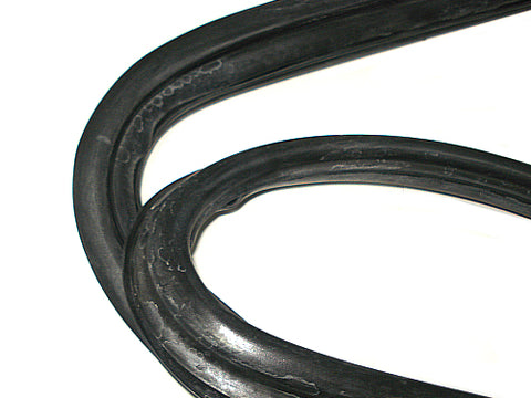 Rear Windscreen Rubber 246	24605010