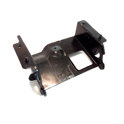 LH Headlight Bracket	62131400