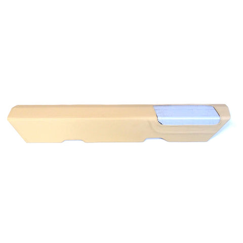 LH Sill Trim Panel	68137904