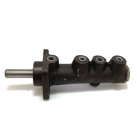 Brake Master Cylinder	FIA06085