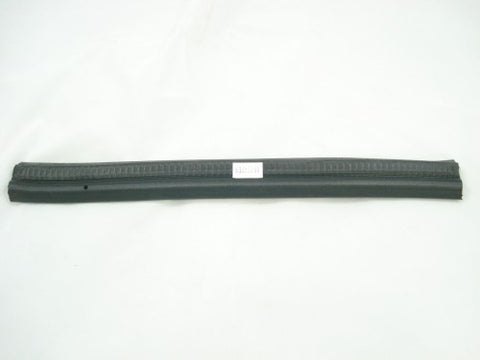 Front Wing Liner Edge Rubber