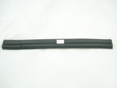 Front Wing Liner Edge Rubber